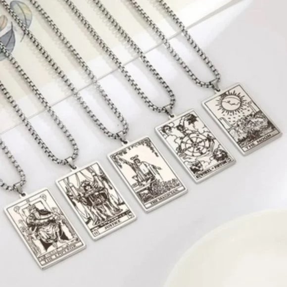 DESIGNER VINTAGE THE STAR TAROT CARD STAINLESS STEEL PENDANT NECKLACE**NEW! - Picture 7 of 9